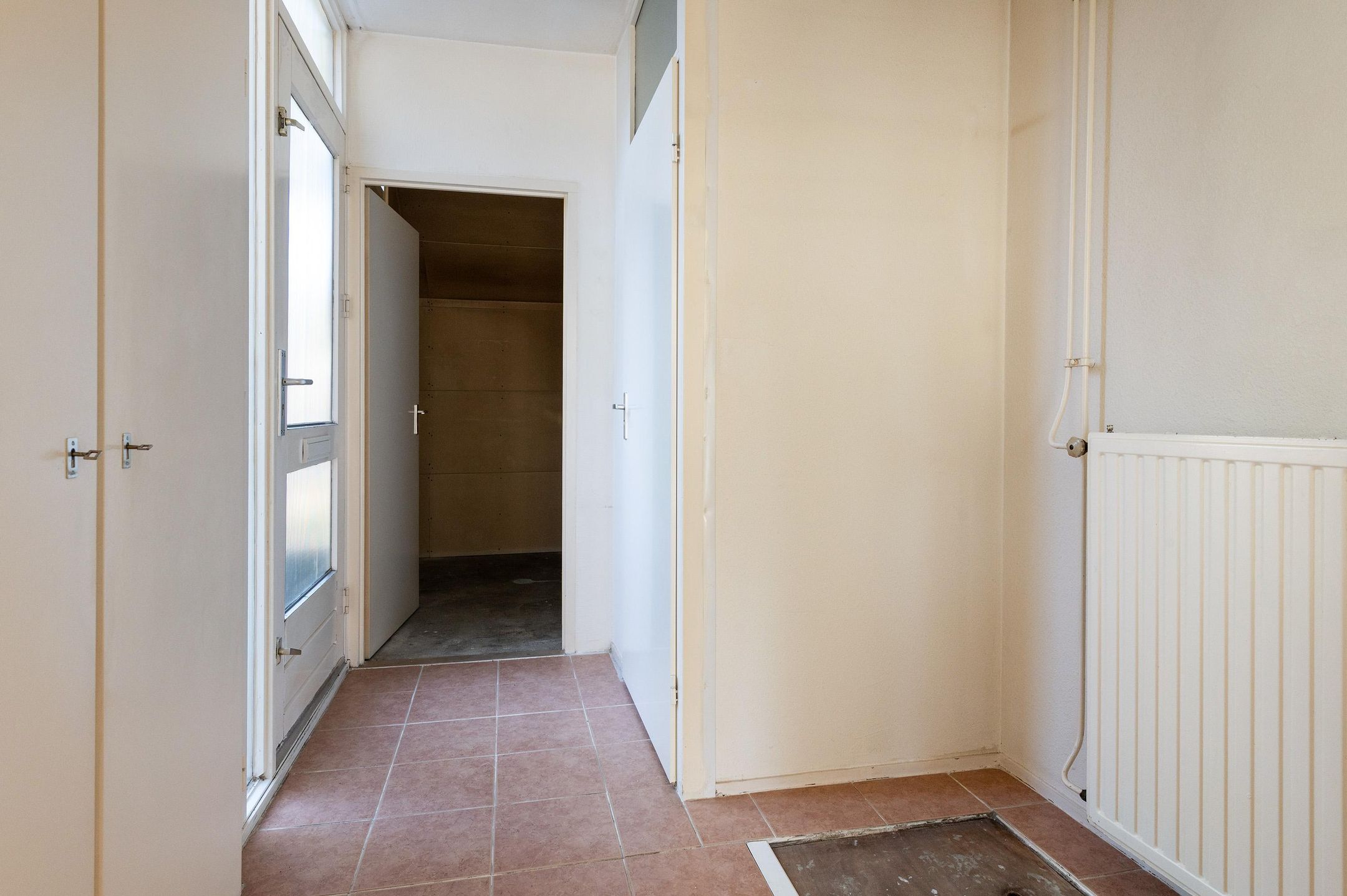 Photo 6 of Helmondstraat 73