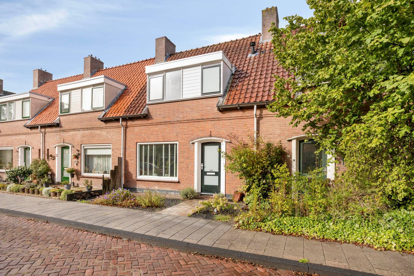 Foto 1 van Lijsterbesstraat 5