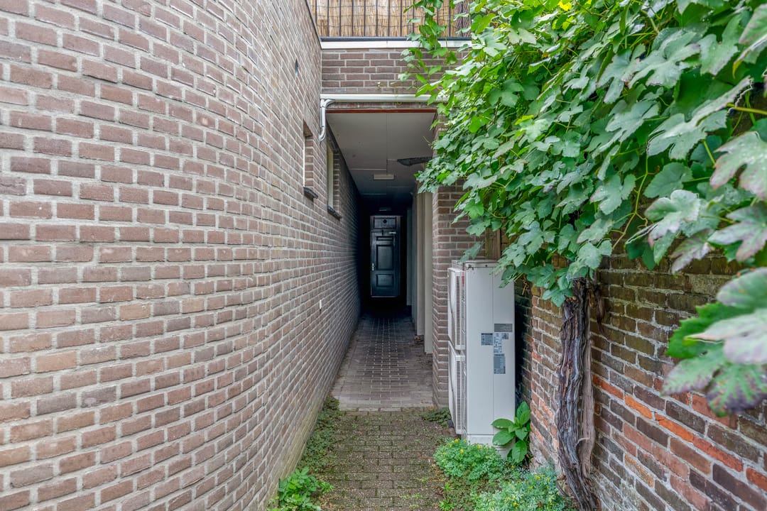Foto 62 van Rouwenhofstraat 14