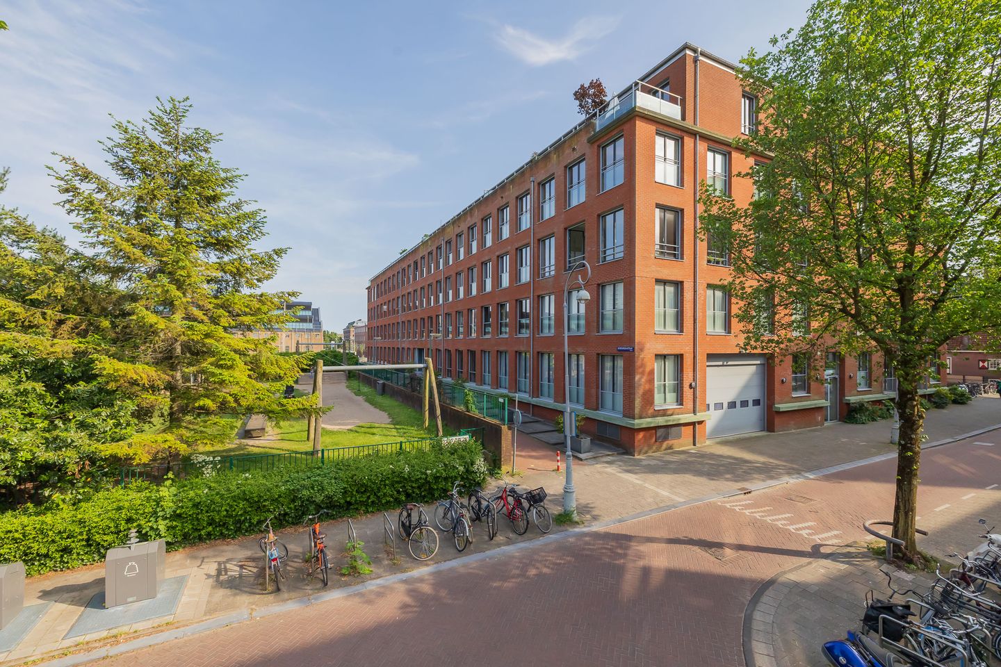 Photo 29 of Jacob Burggraafstraat 220