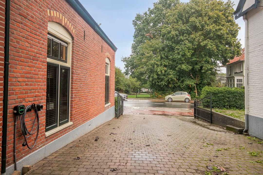Foto 43 van Middelwijkstraat 26