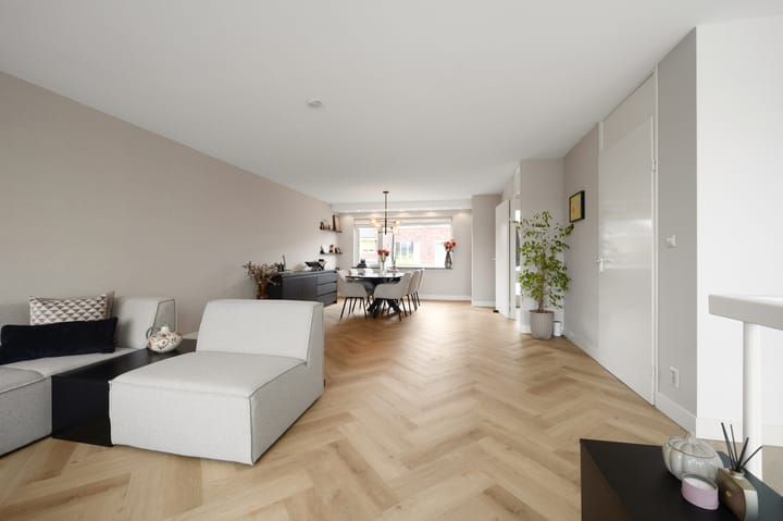 Tussenwoning te koop: Prunuskade 33, Rijswijk (Zh)