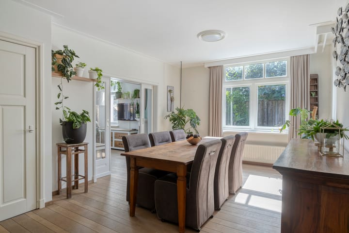 Vrijstaande woning te koop: Van Vroonhovenlaan 15, Veldhoven