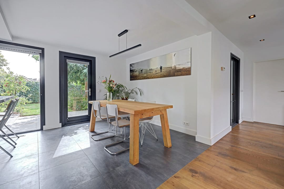 Photo 17 of Burgemeester van Randwijckstraat 42