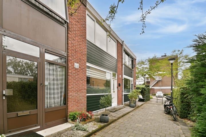 Foto 2 van F.C. Dondersstraat 15