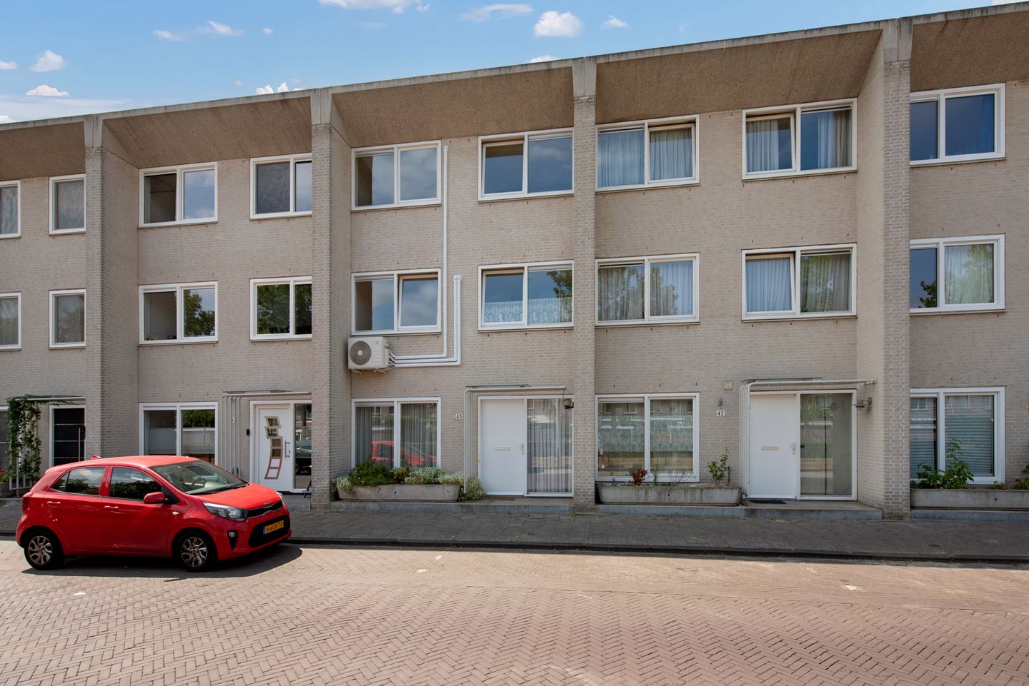 Foto 1 van Pijlkruidveld 43
