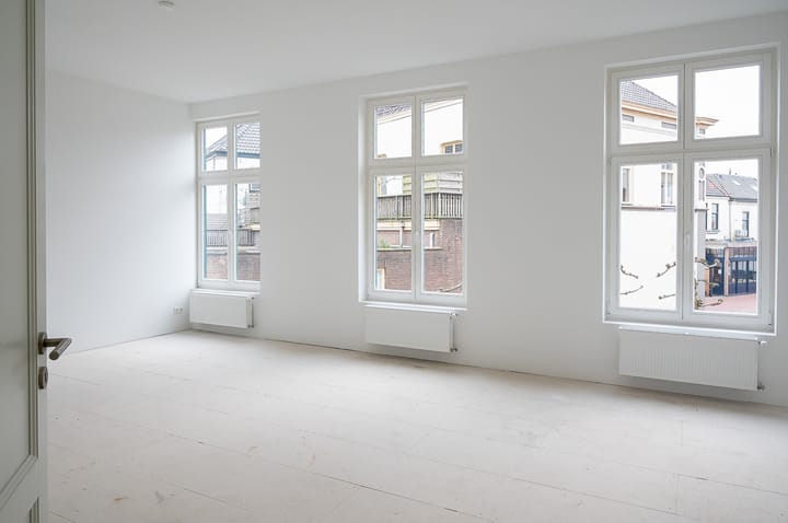 Appartement te koop: Rijnstraat 20, Tolkamer
