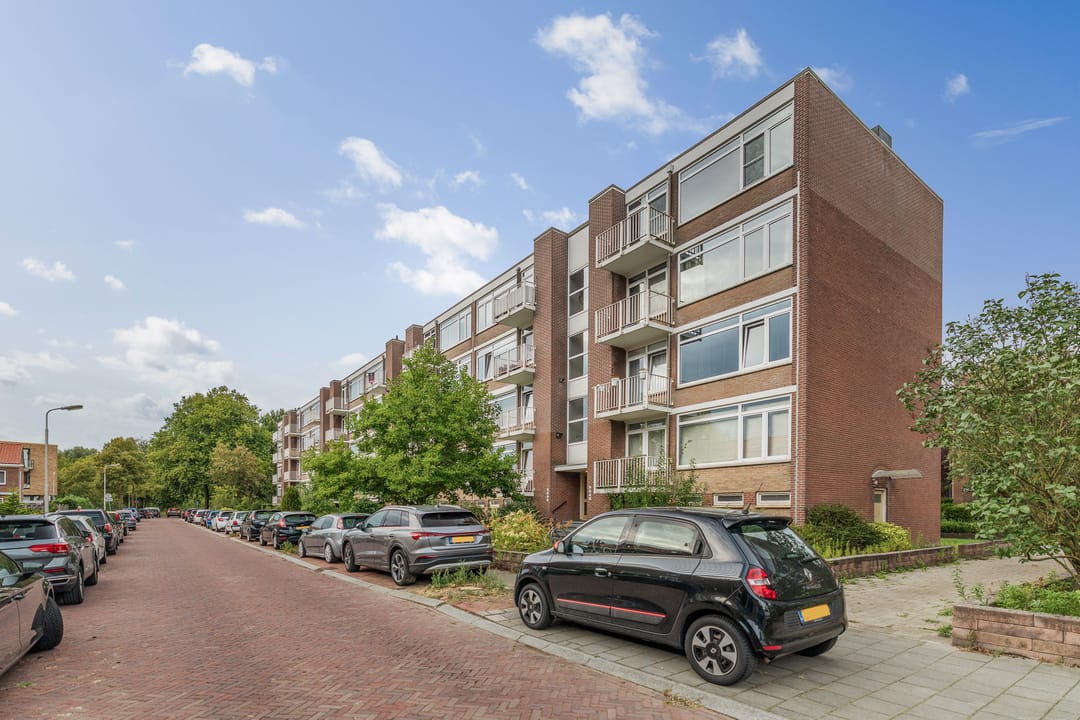 Photo 17 of Constantijn Huygensstraat 92