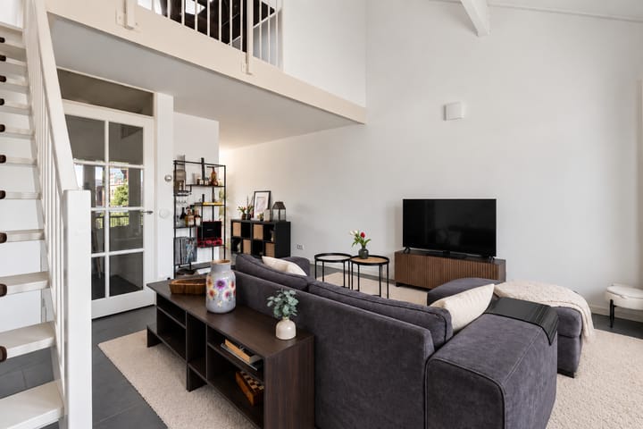 Tussenwoning te koop: Kapzaag 20, Zaandam