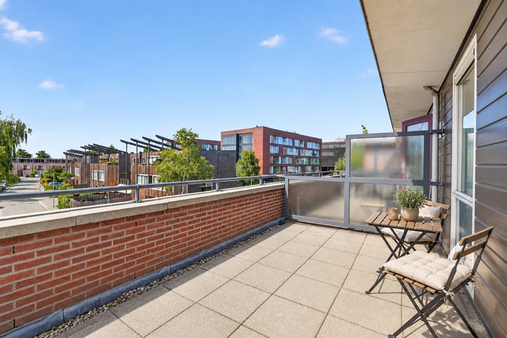 Tussenwoning te koop: Kapzaag 20, Zaandam
