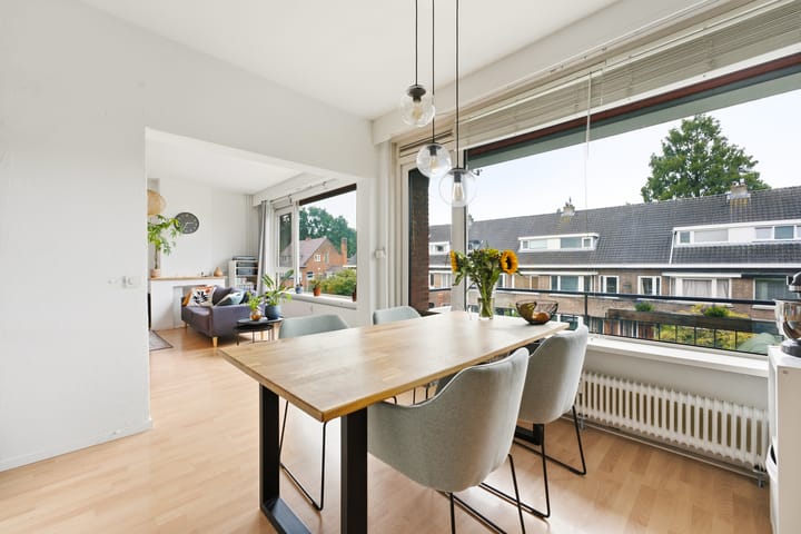 Appartement te koop: Adrianalaan 57, Rotterdam