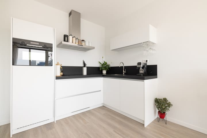 Appartement te koop: Mies van der Rohestraat 81, Hoofddorp