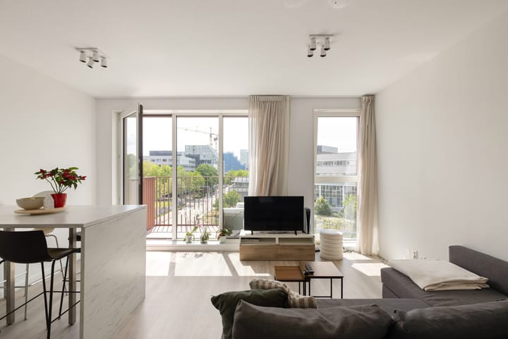 Appartement te koop: Mies van der Rohestraat 81, Hoofddorp