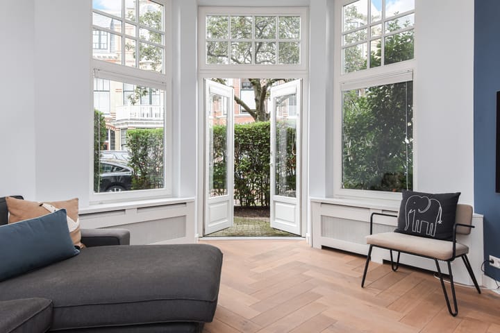 Tussenwoning te koop: Nicolaïstraat 11, 'S-Gravenhage