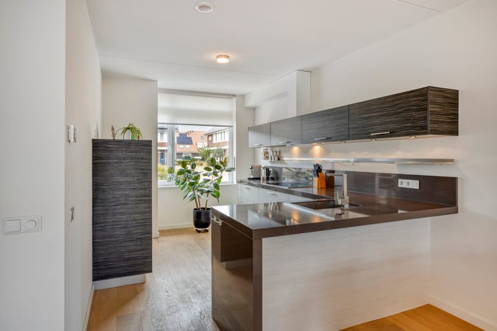 Tussenwoning te koop: Cantatehof 27, Rosmalen