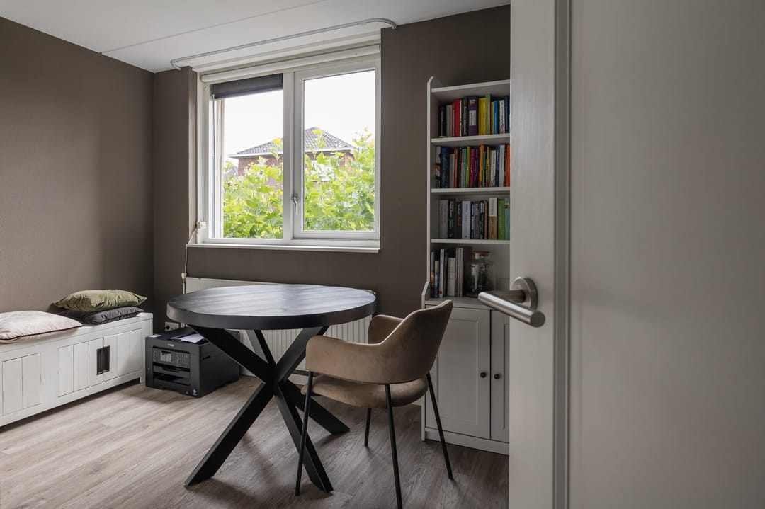 Photo 37 of Raanhuisstraat 13