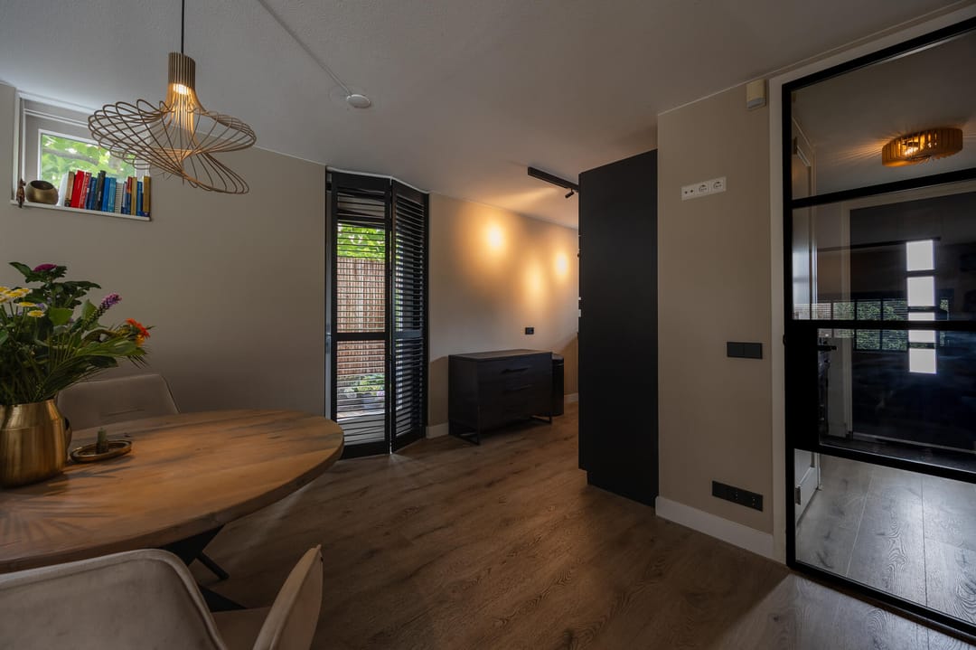 Photo 23 of Raanhuisstraat 13