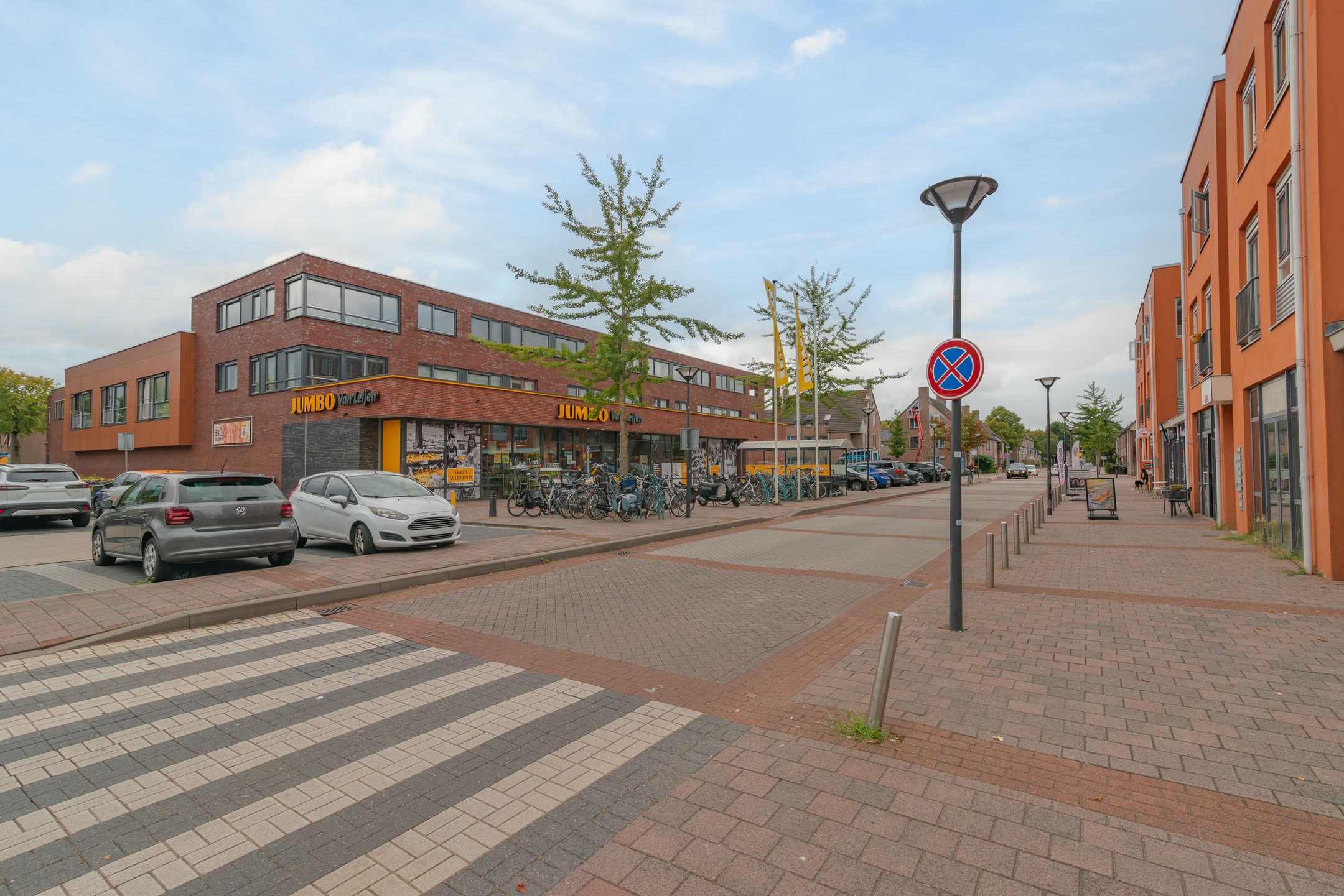 Photo 36 of Tiberstraat 30
