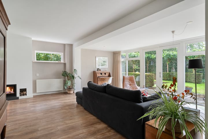 Vrijstaande woning te koop: Eikenlaan 35, Ermelo