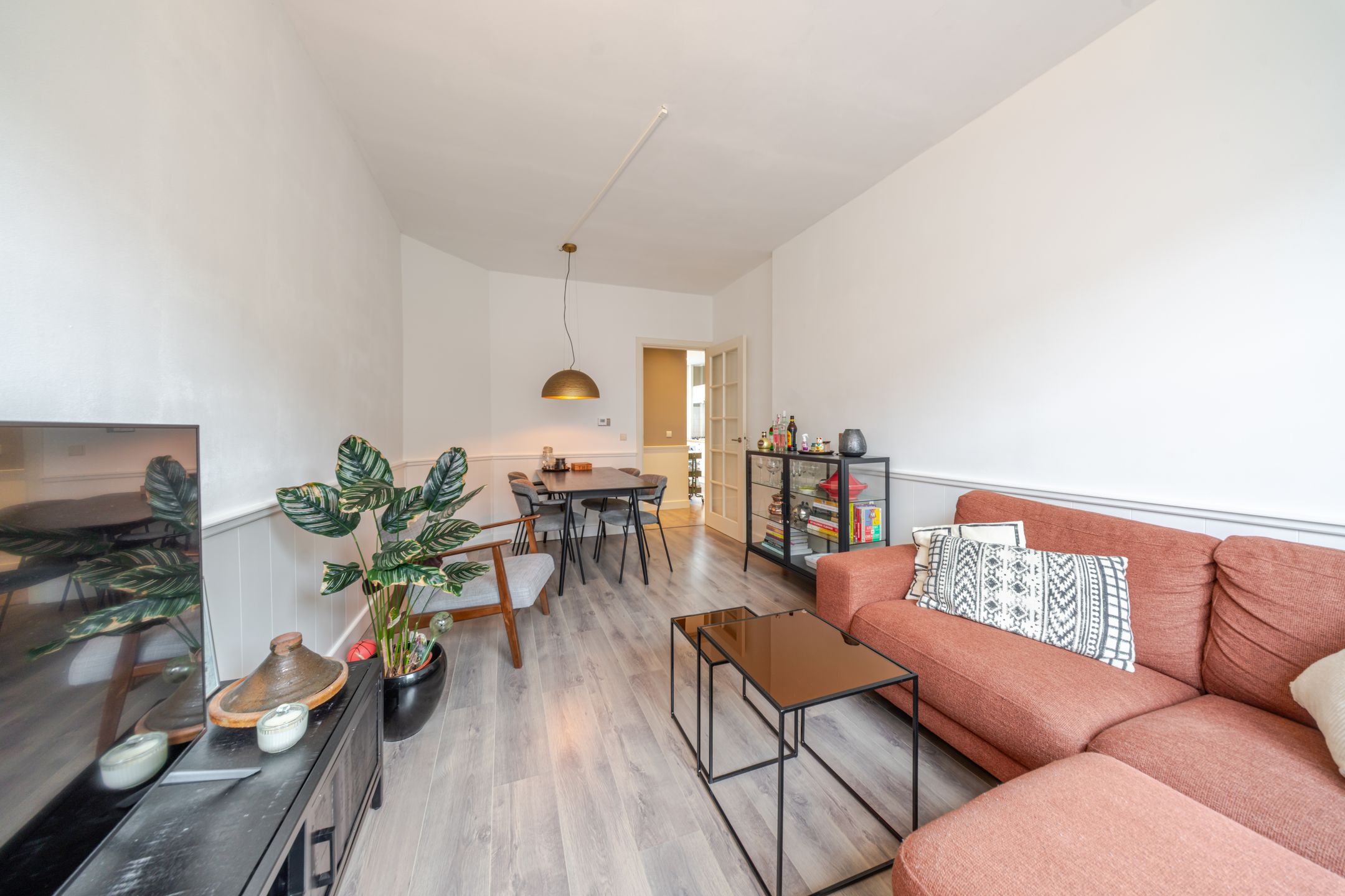 Photo 9 of Rhododendronstraat 102