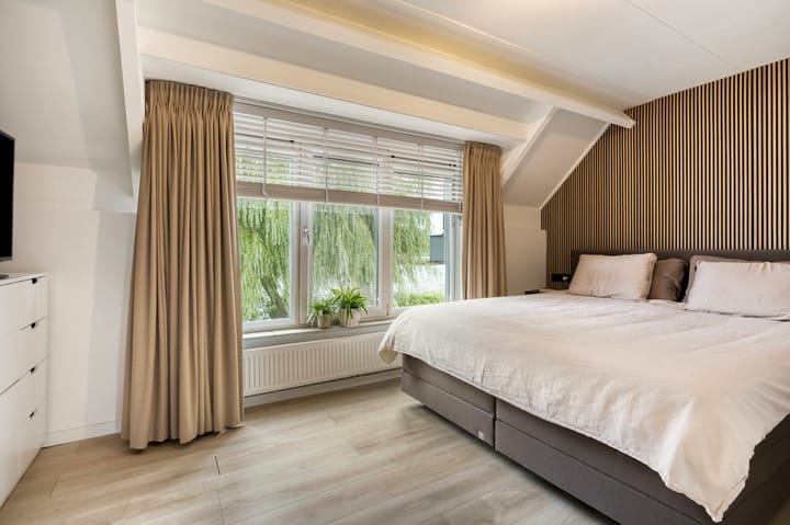 Tussenwoning te koop: Pluto 134, Den Helder