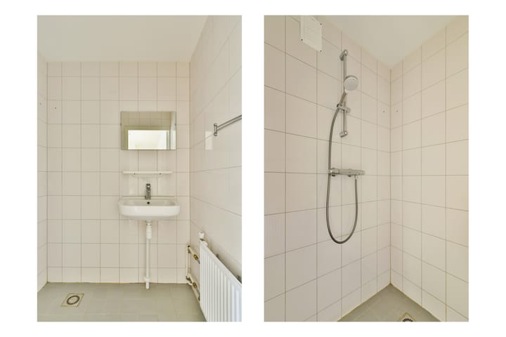 Appartement te koop: Van Oldenbarneveltplein 122, Dordrecht