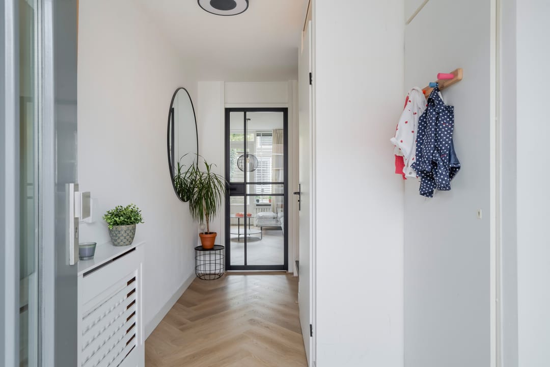 Photo 8 of Hoekenessestraat 49-B