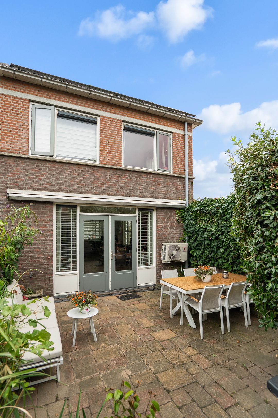 Photo 46 of Hoekenessestraat 49-B