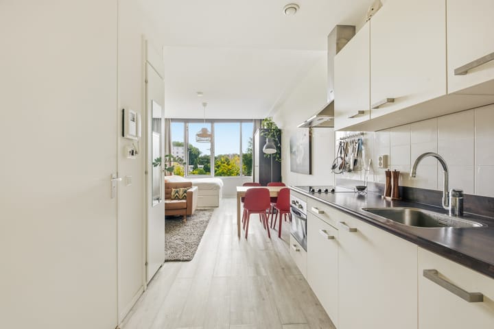 Studio te koop: Bos en Lommerplantsoen 77D, Amsterdam