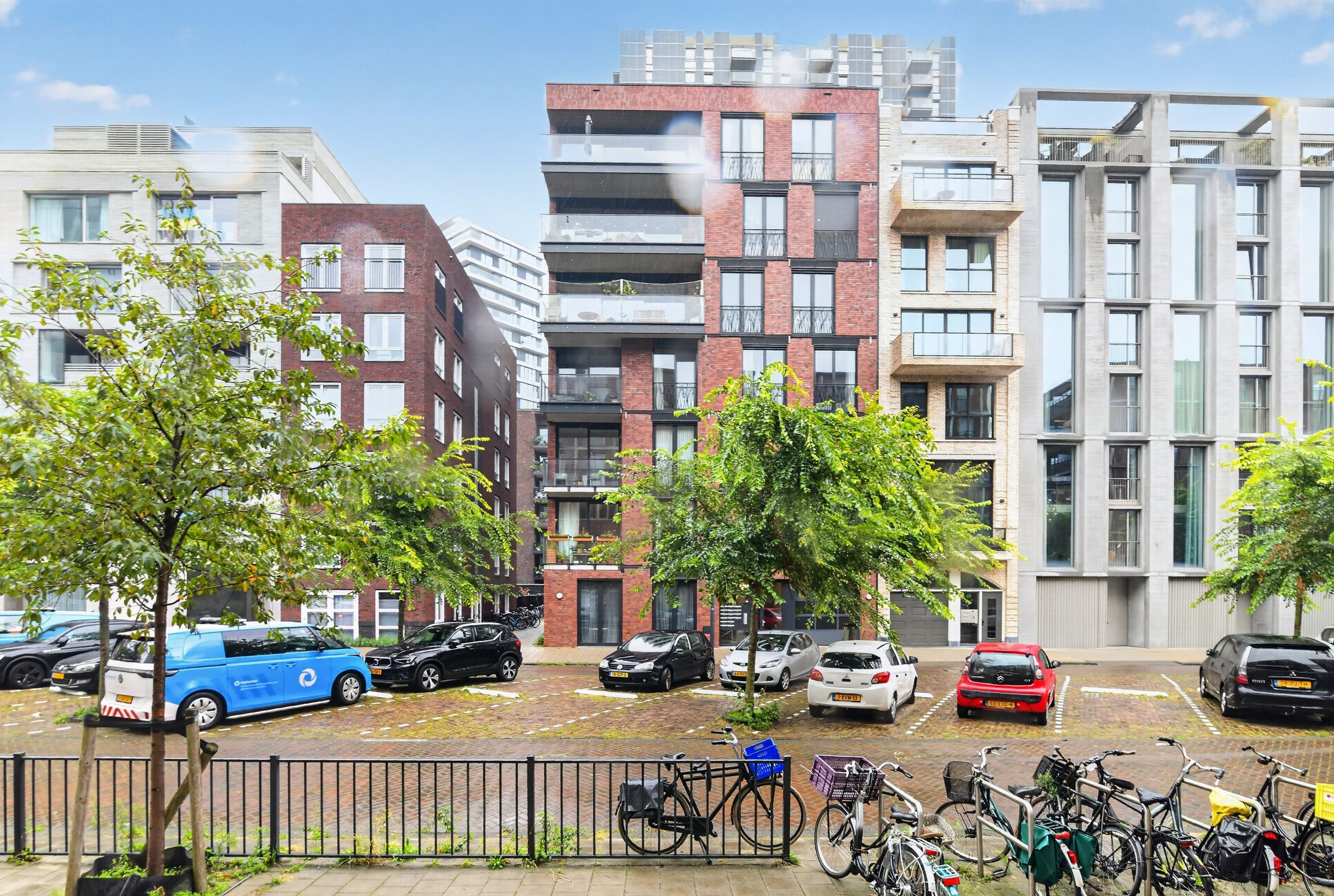 Photo 36 of Welnastraat 356