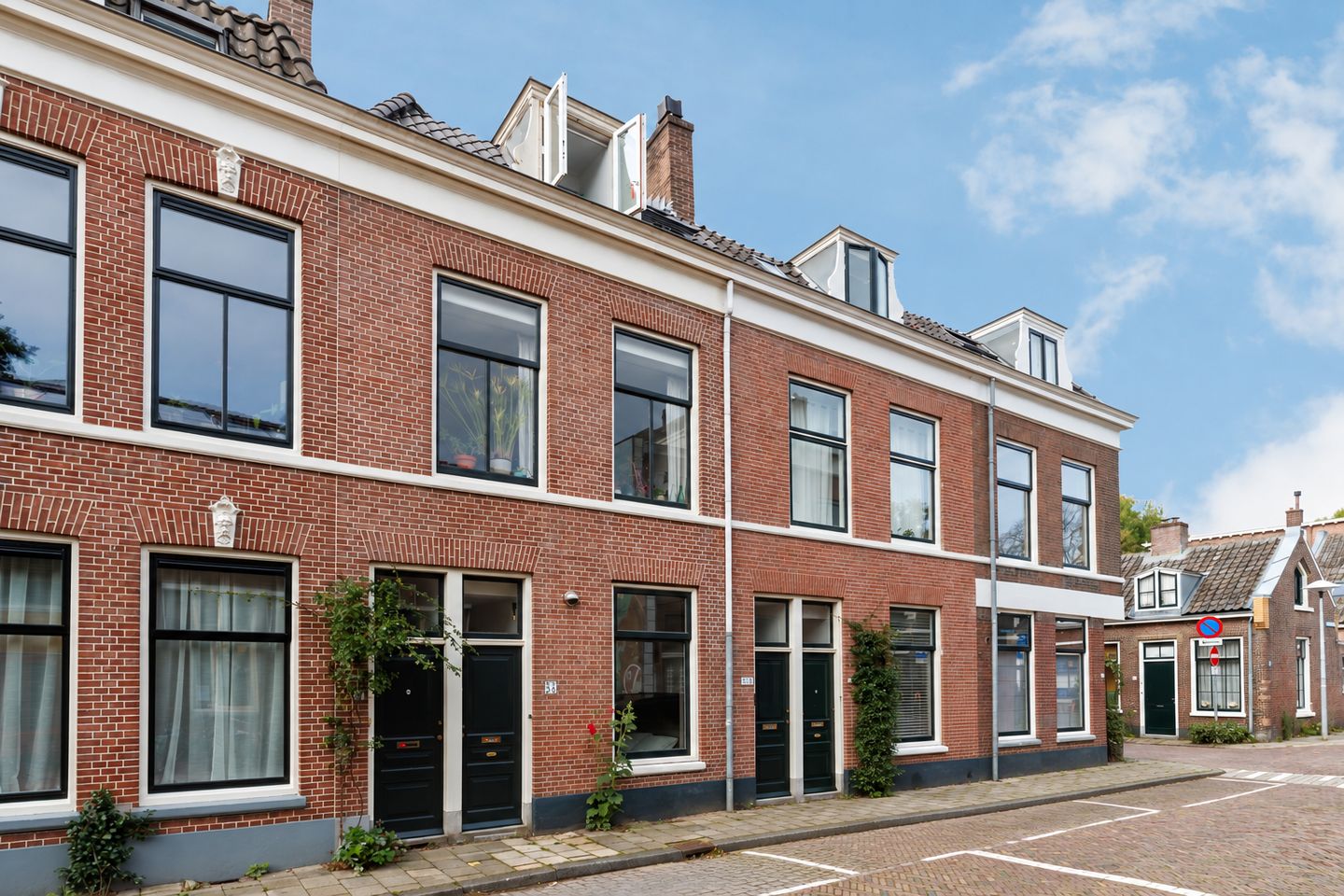 Foto 1 van Kruisdwarsstraat 53