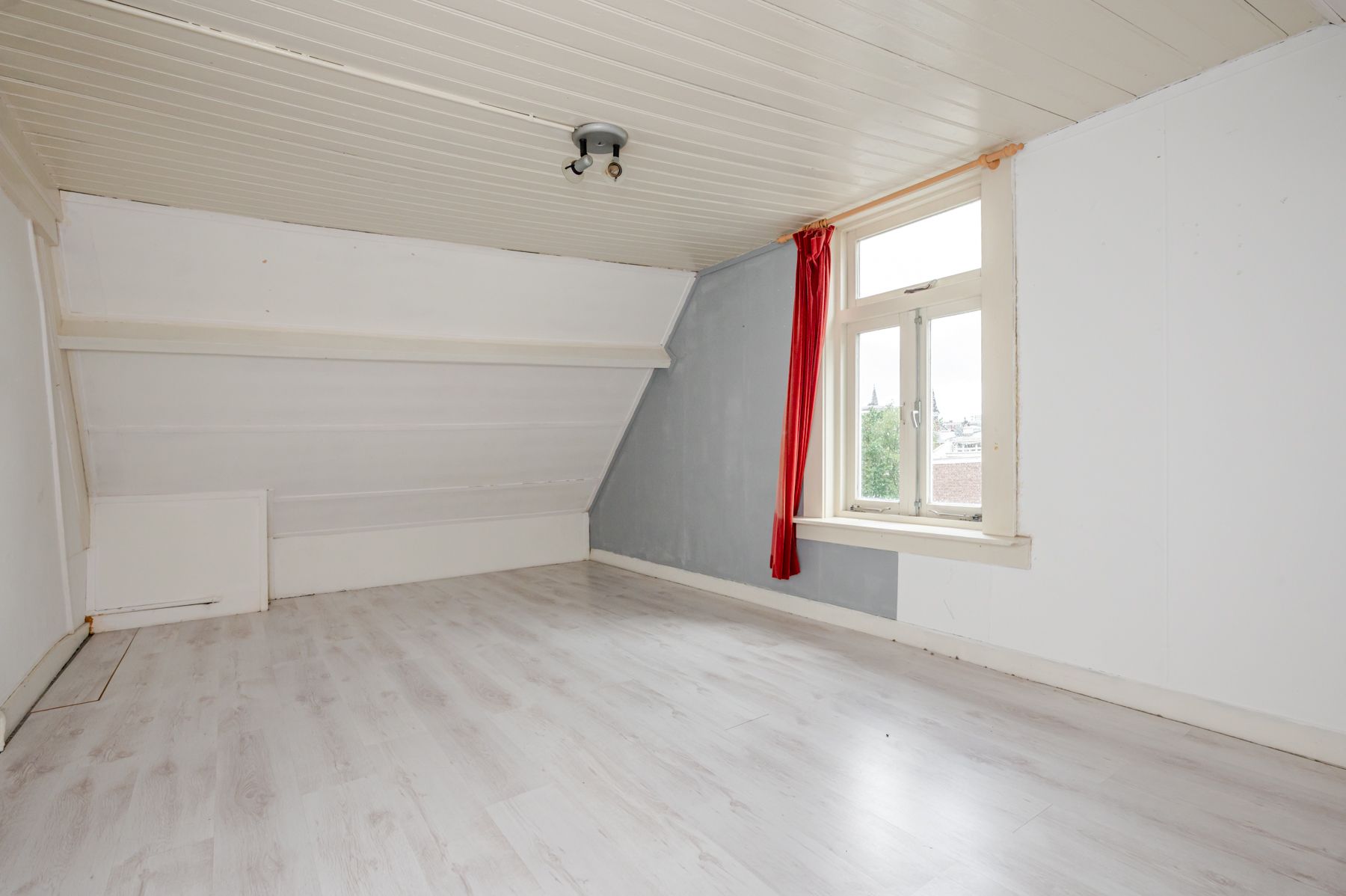 Photo 39 of Van Speijkstraat 181