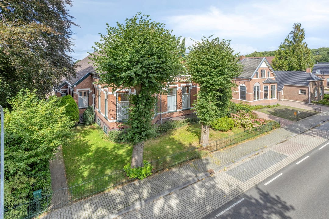 Photo 8 of Zuiderdiep 190