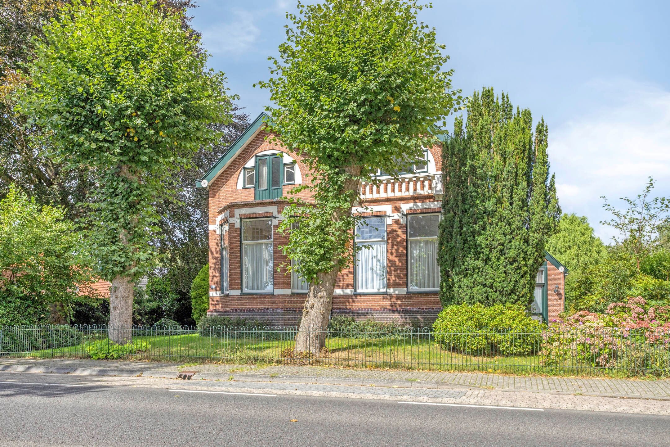 Photo 108 of Zuiderdiep 190