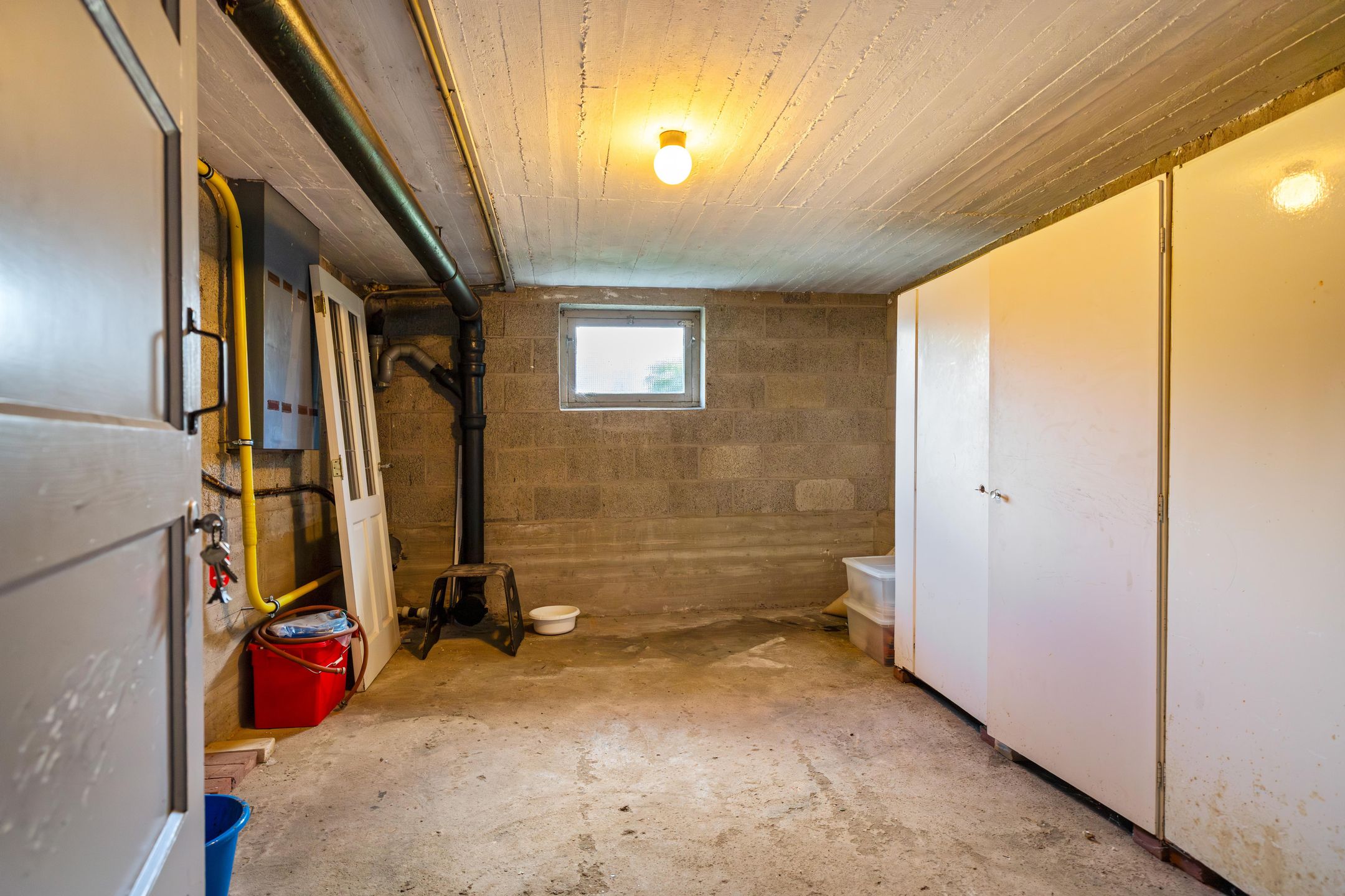 Photo 33 of Huygensstraat 135