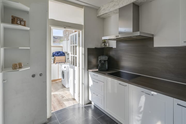 Tussenwoning te koop: Anjerlaan 61, De Kwakel