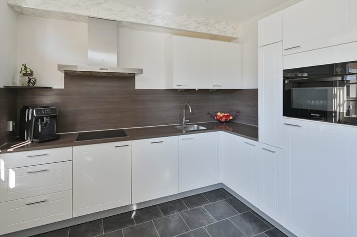 Tussenwoning te koop: Anjerlaan 61, De Kwakel