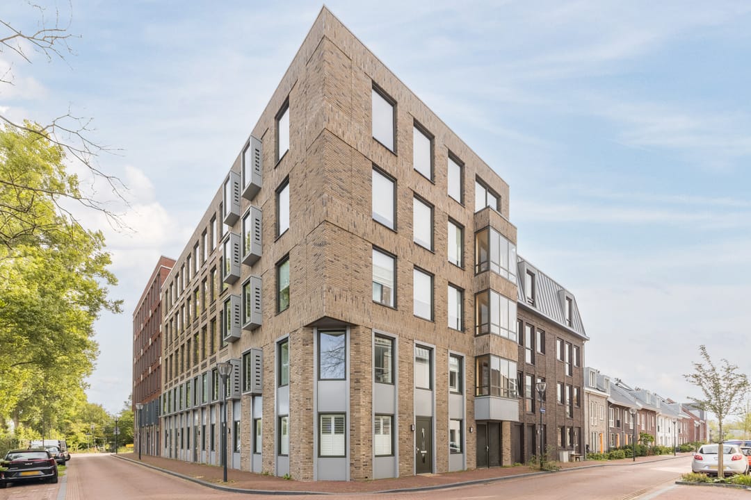 Photo 38 of Monteverdistraat 308