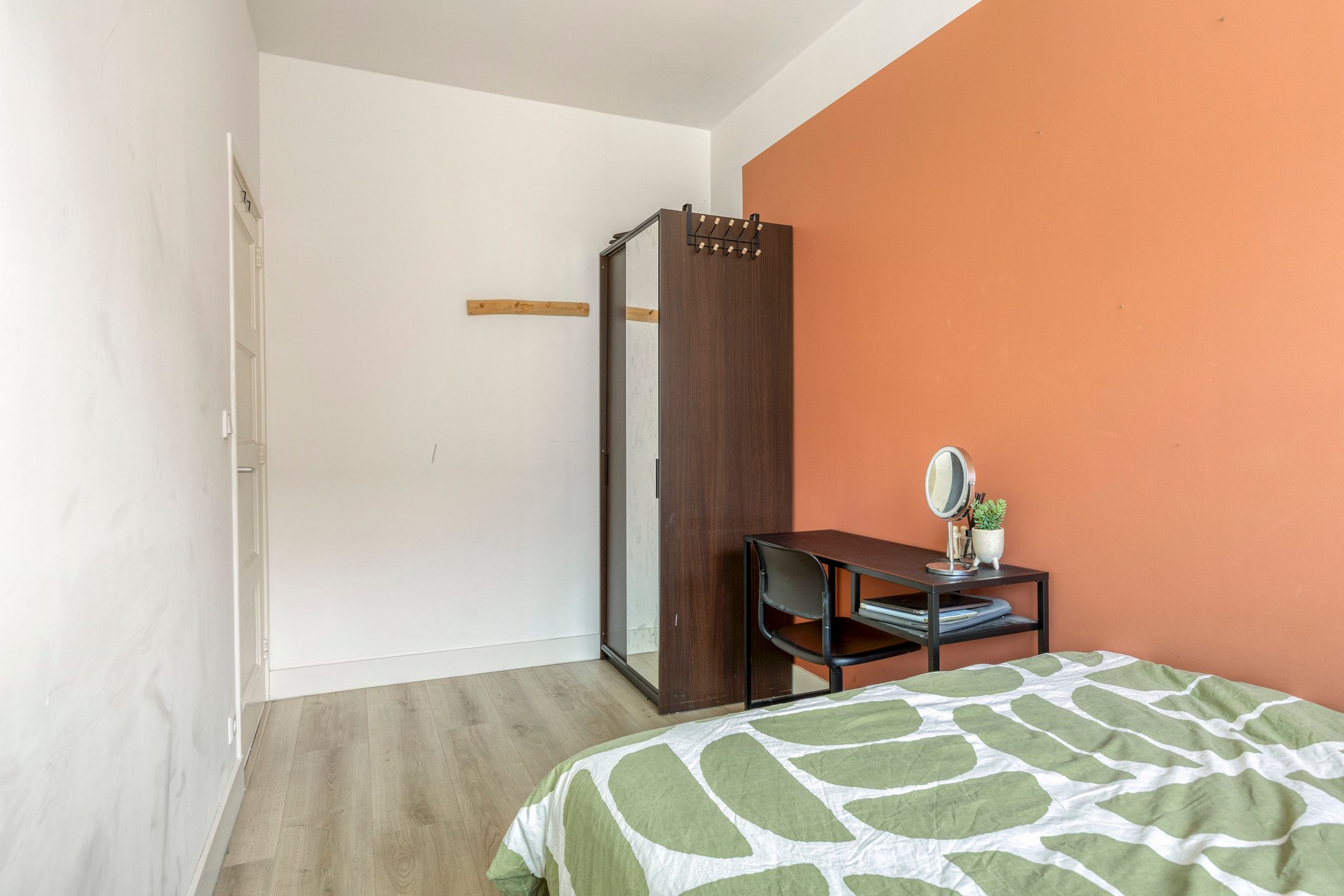 Photo 24 of Maaskade 28-B