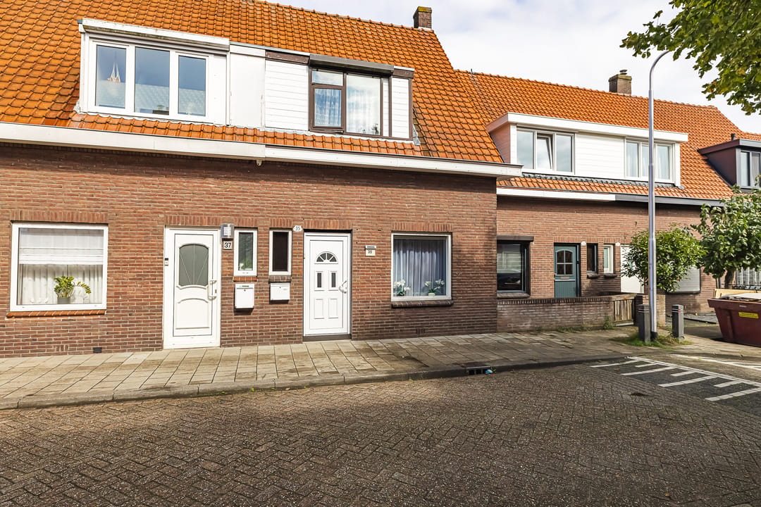 Photo 41 of Banningstraat 35