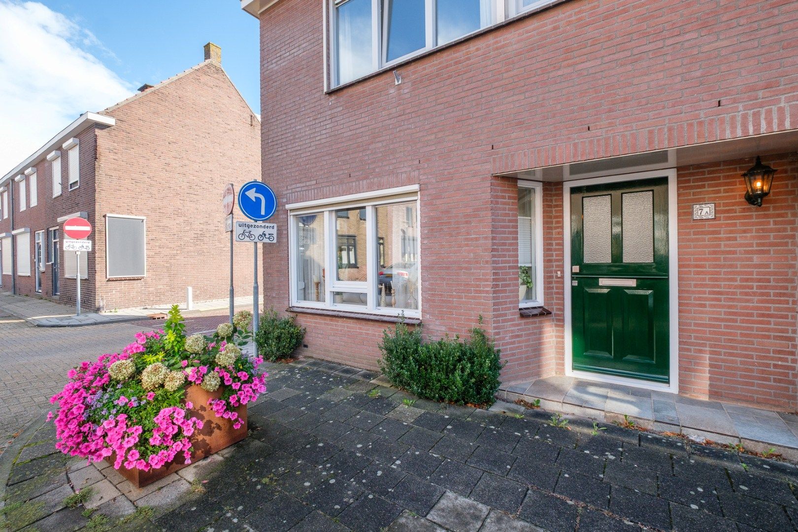 Photo 48 of Klaas Benninkstraat 7-A