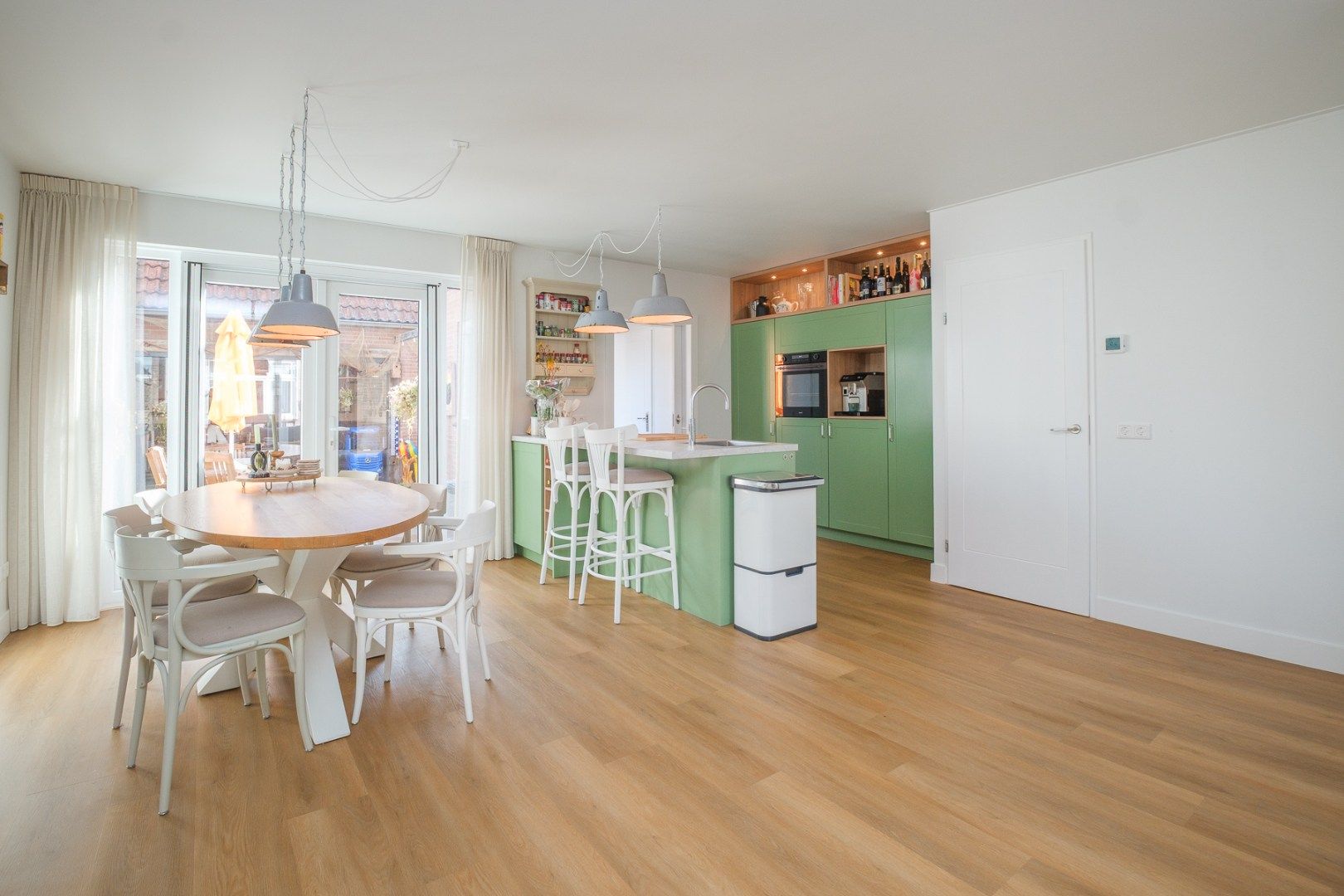 Photo 3 of Klaas Benninkstraat 7-A