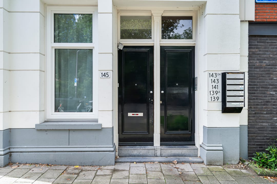 Photo 41 of Van Brakelstraat 145