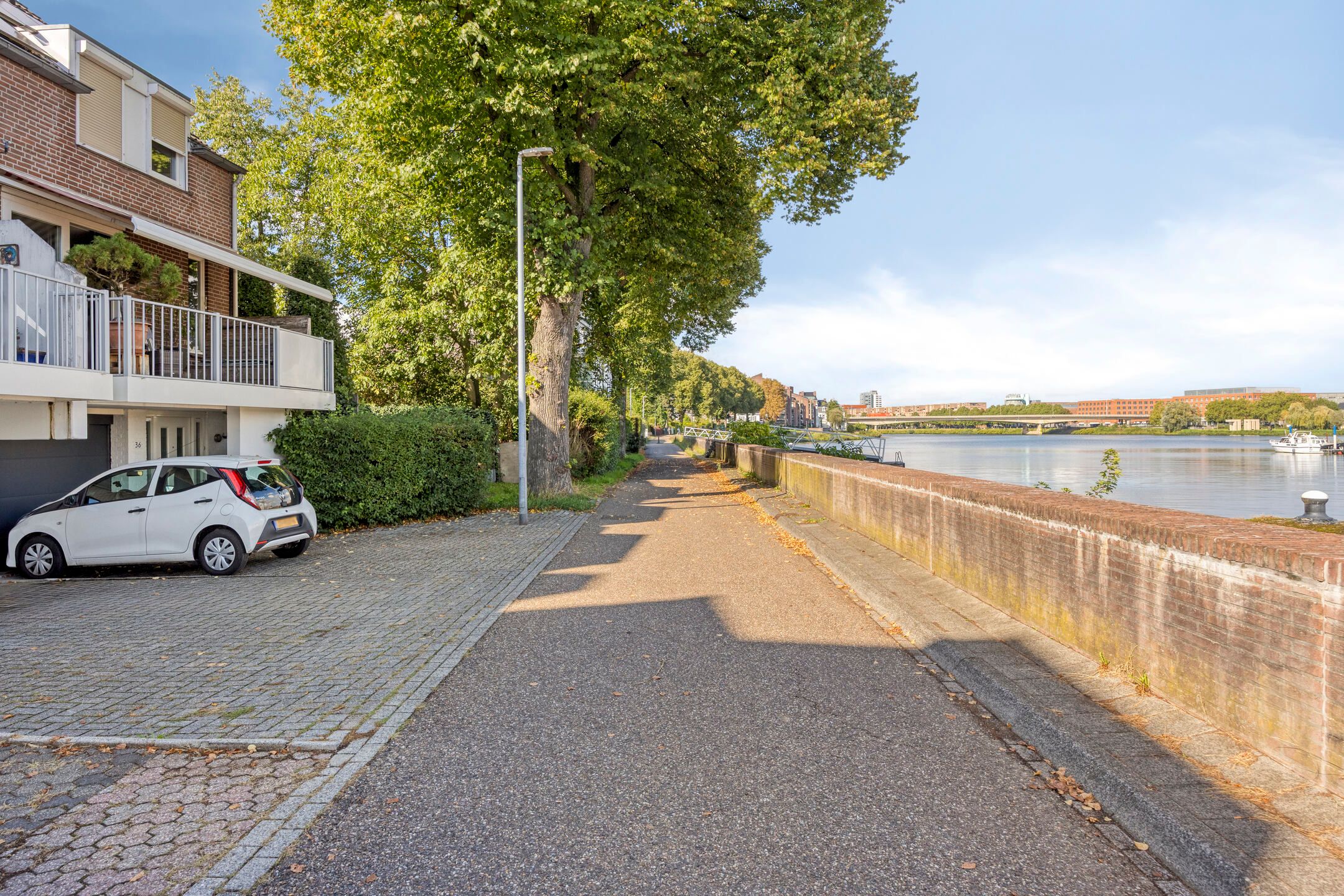 Photo 30 of Sint Pietersluisweg 38