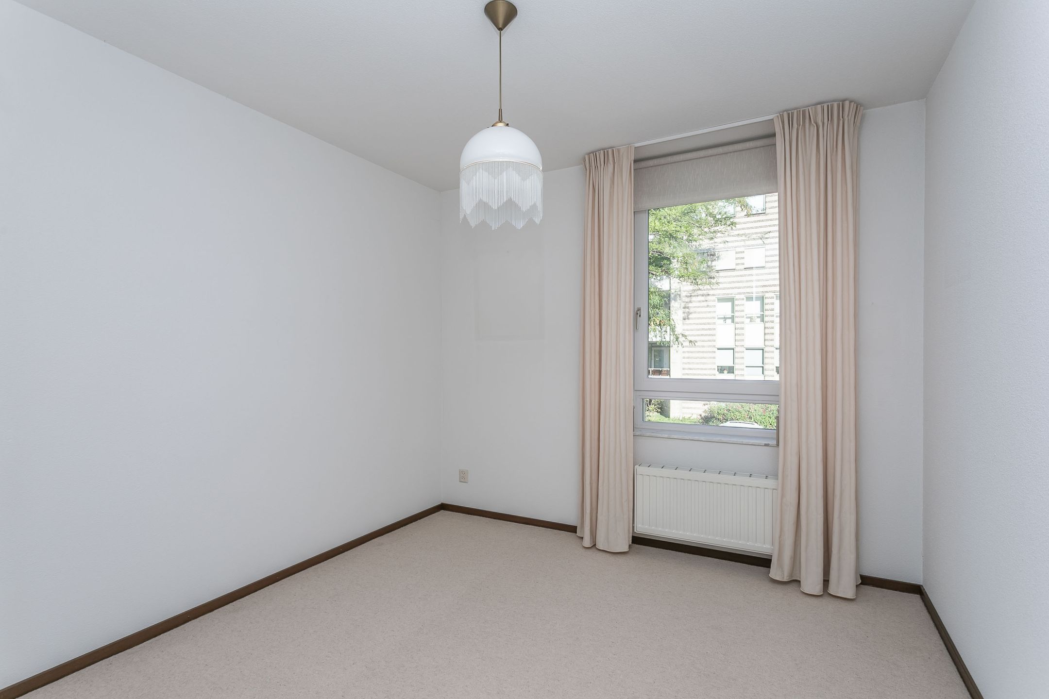Photo 21 of Johannes XXIII-singel 105