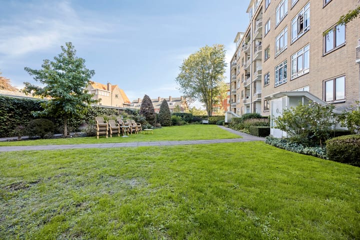 Appartement te koop: Laan van Meerdervoort 1112, 'S-Gravenhage