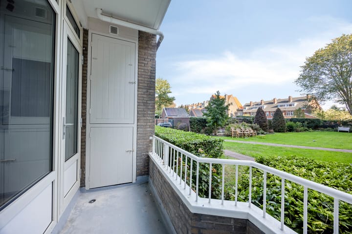 Appartement te koop: Laan van Meerdervoort 1112, 'S-Gravenhage