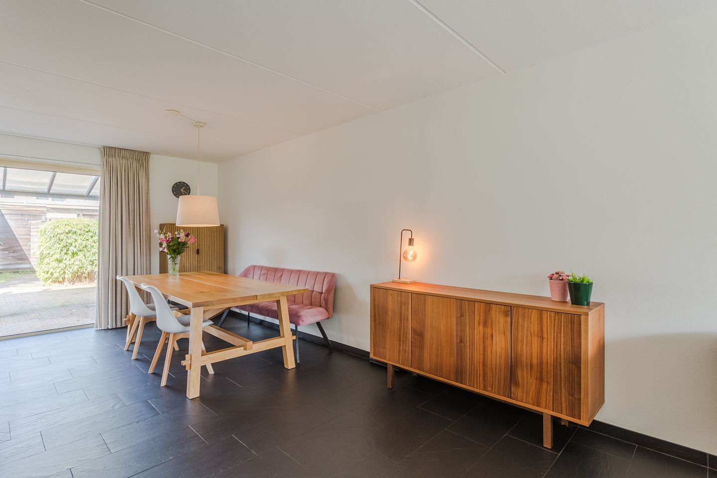 Photo 10 of Vasalisstraat 44