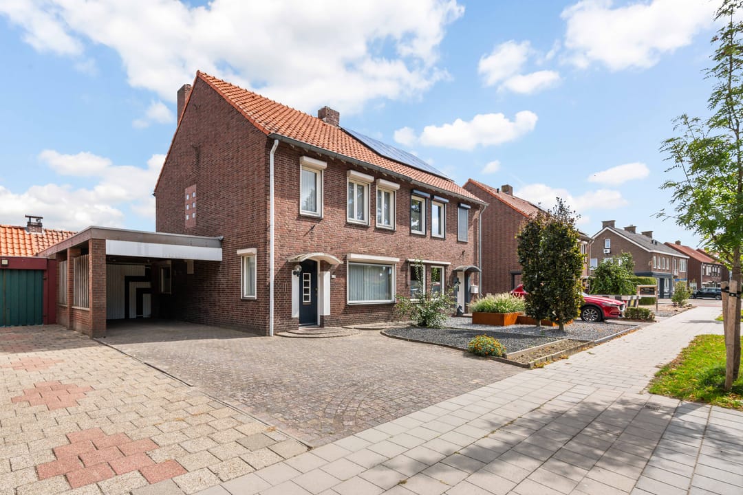 Photo 1 of Middelstestraat 54