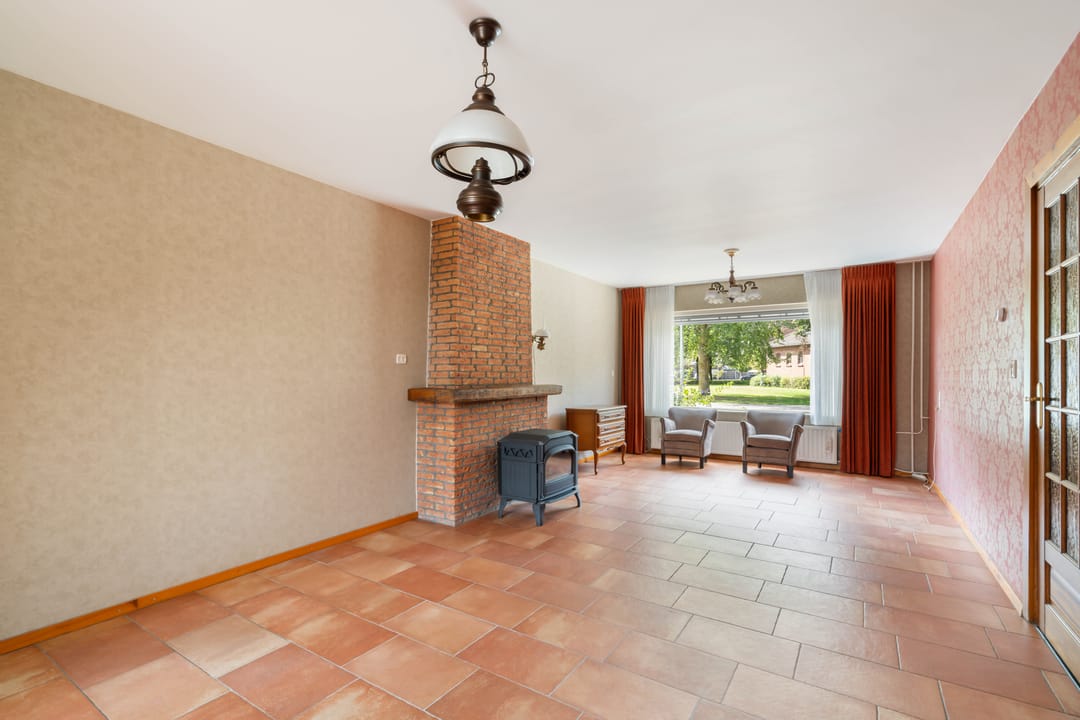 Photo 11 of Middelstestraat 54
